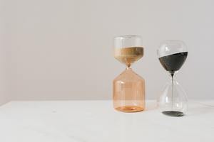 Frauen ab 50 produzieren weniger Östrogen und Progesteron.
