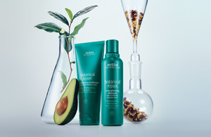 Aveda Botanical Repair Strengthening Shampoo und Conditioner