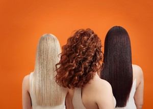 3 Models mit gesunden Haaren Schwarzkopf Bonacure R-TWO