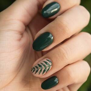 Nagellack Trend Winter Smaragdgrün